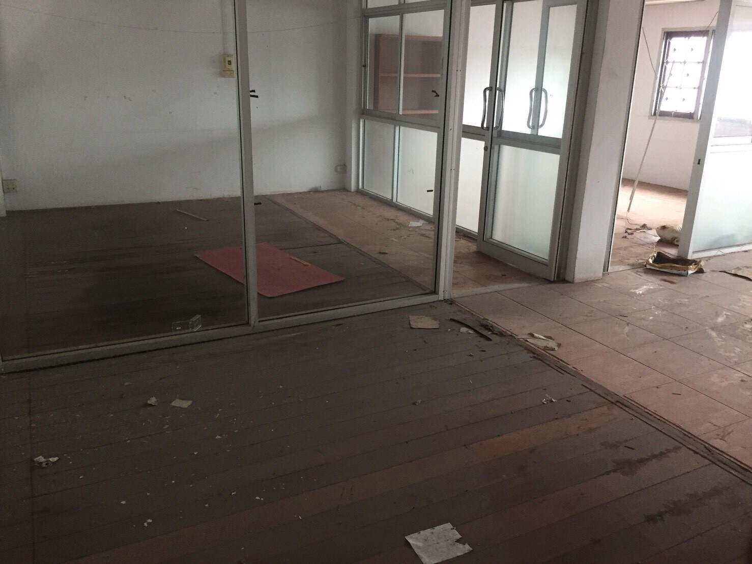 img/3f32f2ce-92d7-4a37-aa79-5bc4263bdbef