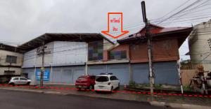 thumb/0adc97ce-bb43-4e6f-b099-6cd443c61ba6