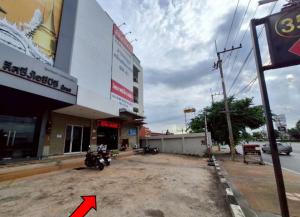 thumb/0b8f92e6-21f0-4918-9262-49a251572fb7