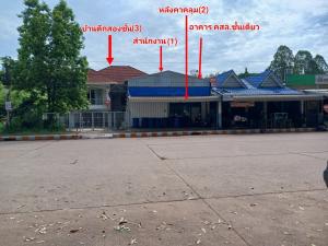 thumb/136f18c6-efe3-4454-8bd6-78b326cf3c96