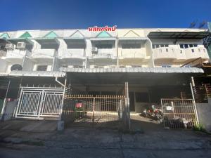 thumb/29927009-cad3-4326-8ad3-995cac80d202