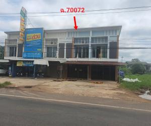 thumb/3969bedb-a008-4fe3-a5be-2dca1c0dc272