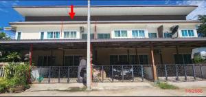 thumb/59ad8312-cb18-4097-befc-e2f86d2661cc