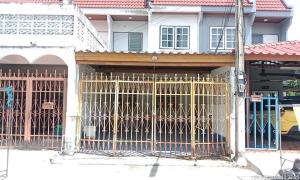 thumb/75738a4b-fdae-469c-9c8b-1a9fe694d418