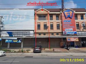 thumb/79df276a-81f4-4905-9af0-10c4bc59fa1a
