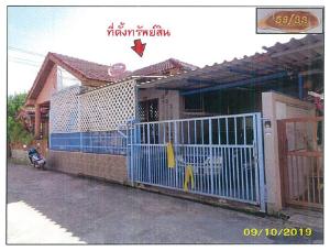 thumb/7f4eb435-591c-4d7f-93be-77ec570c94eb