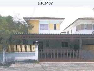 thumb/d32a75a8-ffc7-466f-99c6-385d4ffe1939