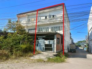 thumb/dc9d4283-2a85-48fe-9a62-ef089aac0a7a