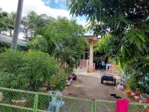 thumb/ddc84b1e-9d50-4b77-afeb-096155260b16