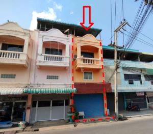 thumb/e1174370-1748-4ce6-9884-9ad7ae935ef2