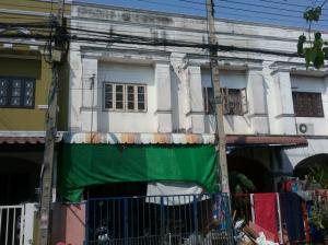 thumb/e74fc065-beda-4852-b2d6-08c5e3d22865