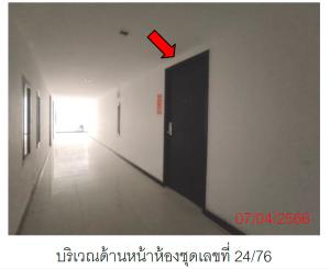 thumb/f37583a5-cbe7-4b4a-94dc-72ca70ef329c